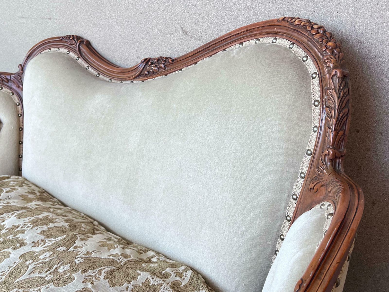 Pair Of Victorian Carved Walnut Button Back Sofa Circa 1890 photo 7289.0