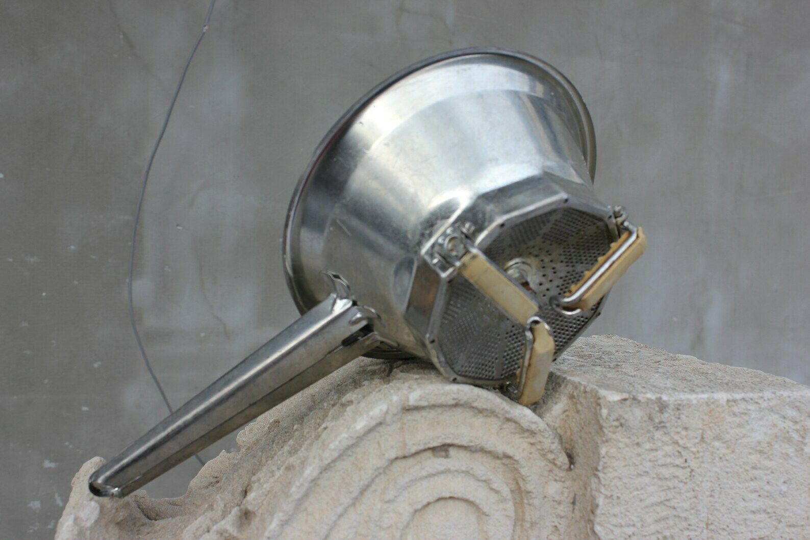 French Hand Food Mill Moulin Legumes, Metal Kitchen Utensil For Mashing Soft Foods photo buy