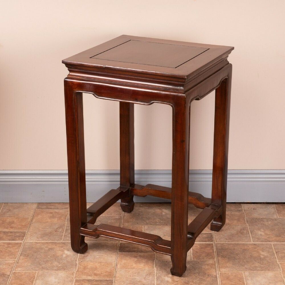 photo furniture Elegant Pair Of Chinese Table Stands