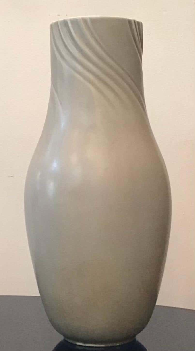 Richard Ginori “Giovanni Gariboldi Vase Ceramic 1950 Italy photo furniture