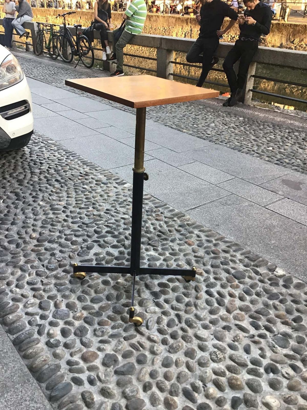 photo vinterior Ignazio Gardella Height Adjustable Table Wood Brass 1950 Italy