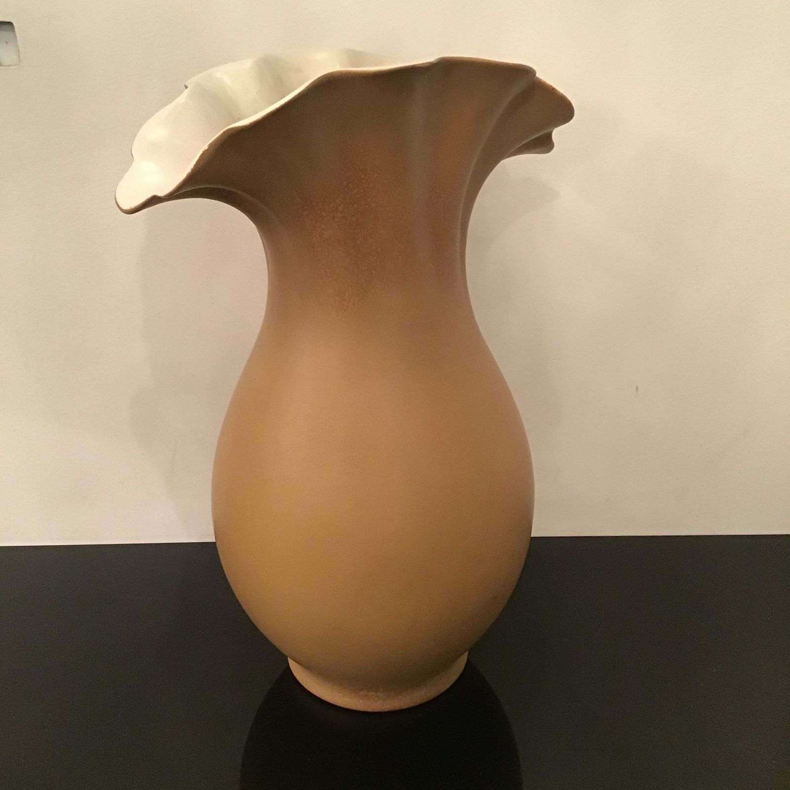 Richard Ginori “Giovanni Gariboldi “ Vase Ceramic 1950 Italy photo for sale