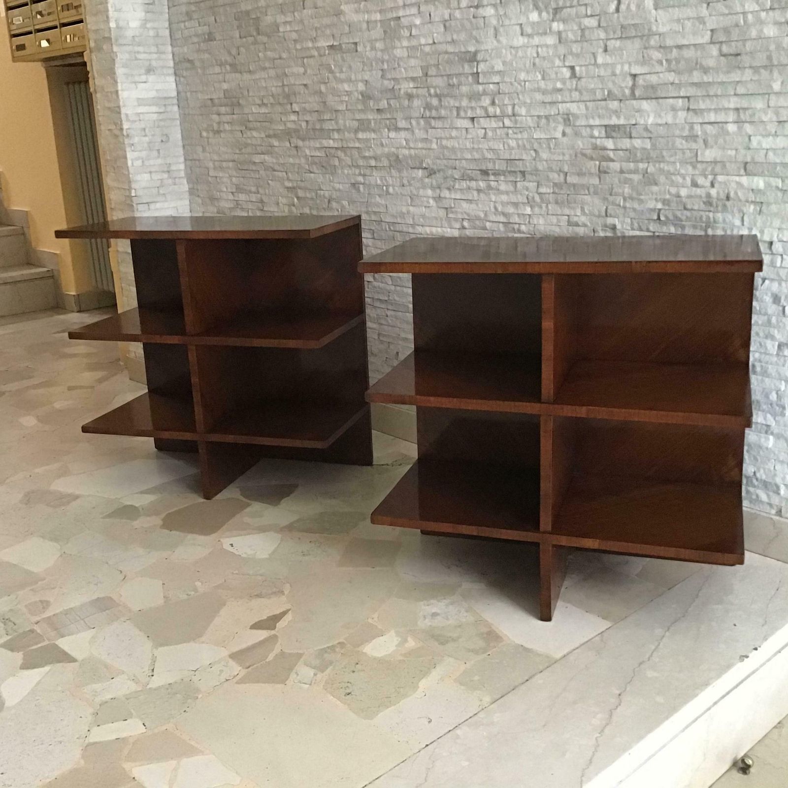 photo buy Osvaldo Borsani Etagere/Bedside/Bookcase Wood 1940 Italy