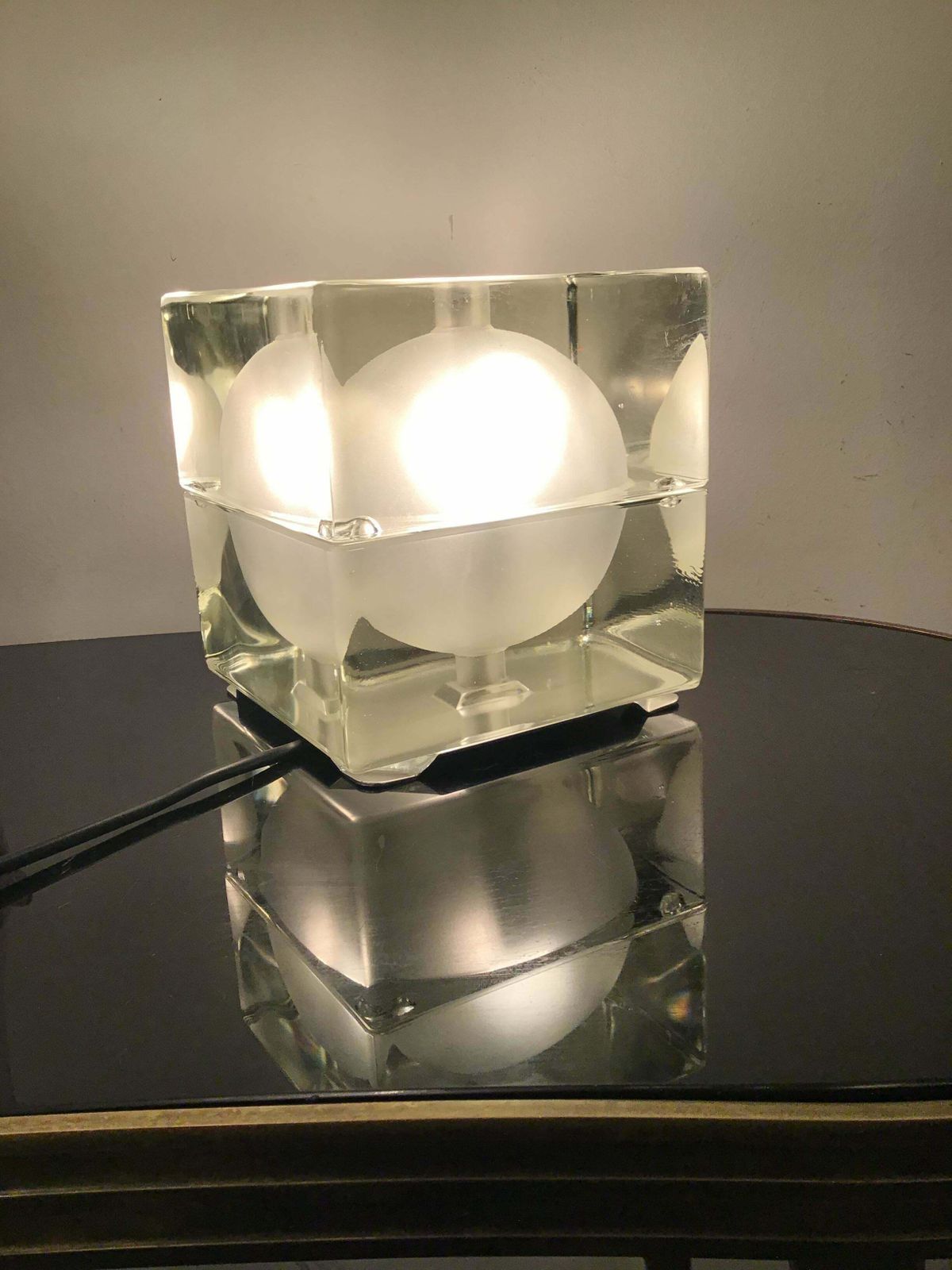 Alessandro Mendini “Cubosfera” Table Lamp Metal Crome Glass 1968 Italy photo furniture