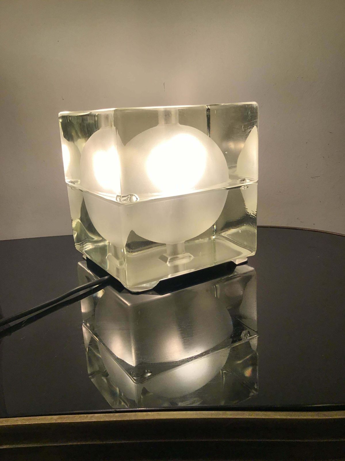 Alessandro Mendini “Cubosfera” Table Lamp Metal Crome Glass 1968 Italy photo Lighting