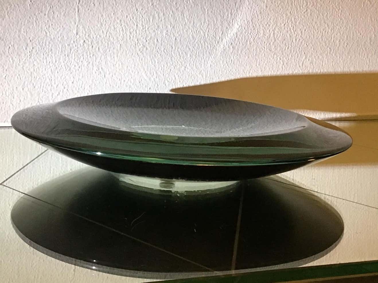photo furniture Fontana Arte Coppa Cristallo Grosso Spessore Curvato, 1959, Italy