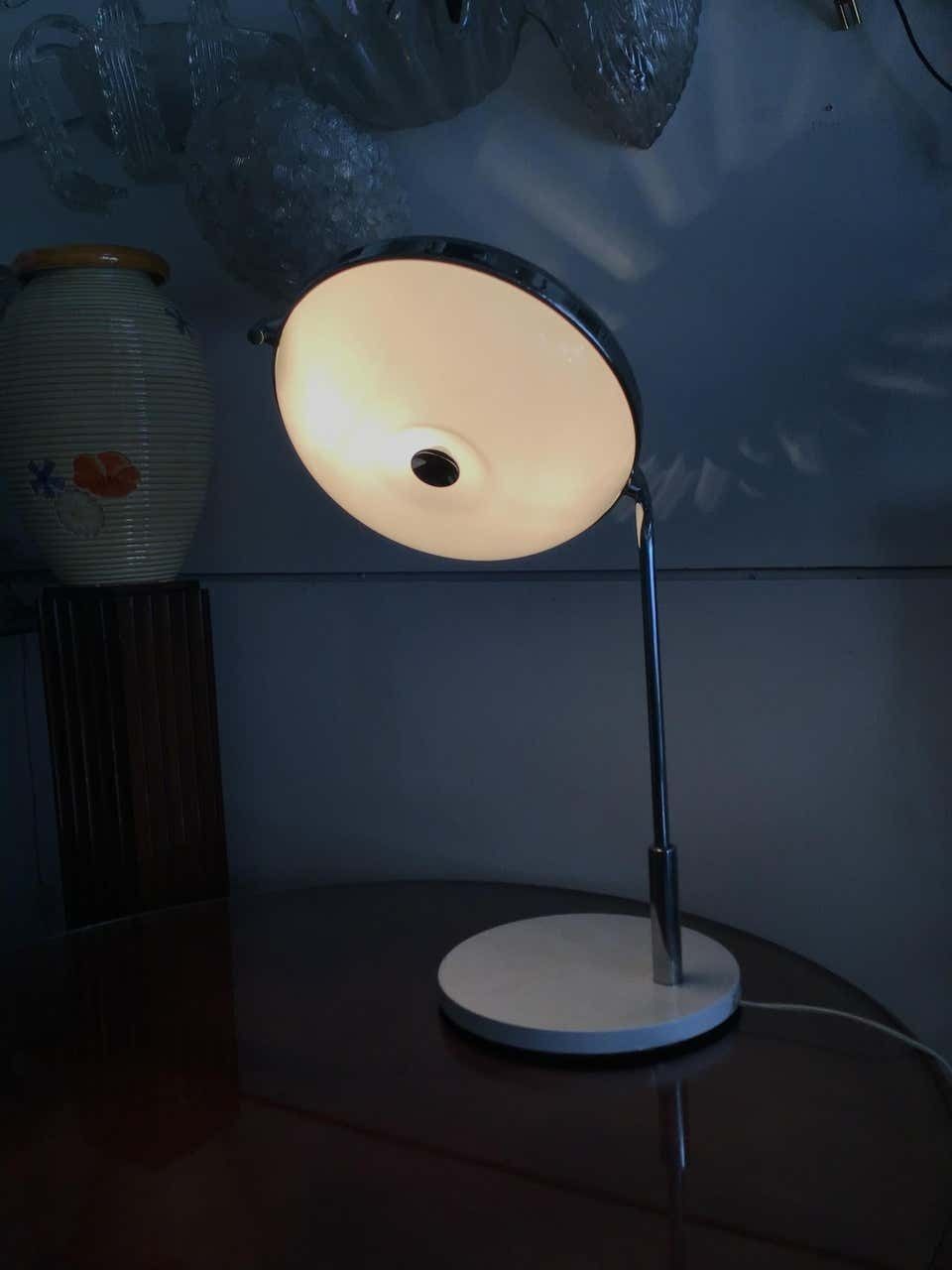 photo vinterior Reggiani Exclusive Table Lamp Metal Crome Iron Plexiglass, 1967, Italy