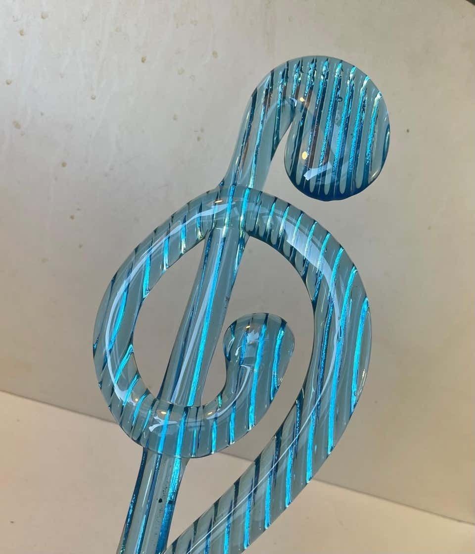 Big G Note Wall Sculpture In Blue Glass By Elving Conradsson For Bergdala, 1970s photo Art