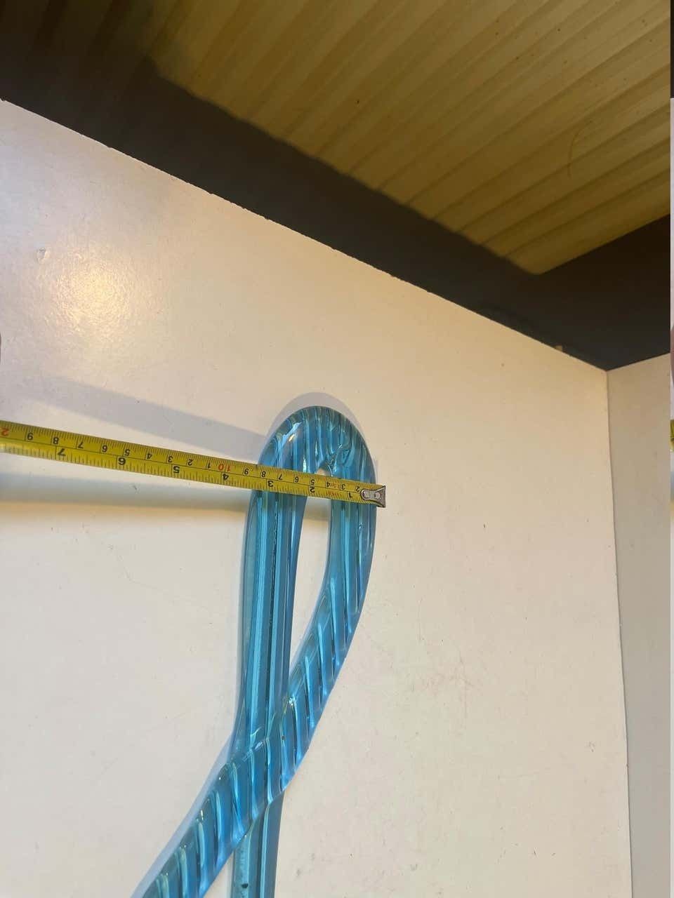 Big G Note Wall Sculpture In Blue Glass By Elving Conradsson For Bergdala, 1970s photo vintage