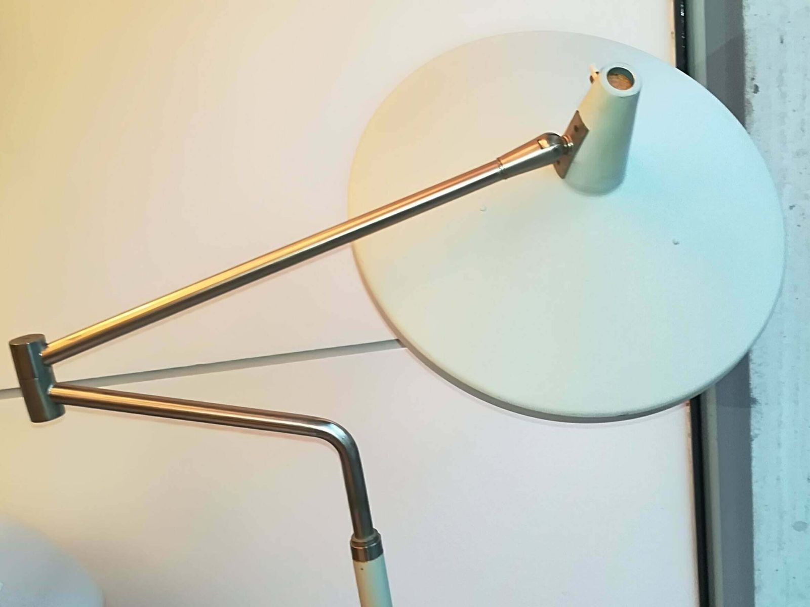 1950 Stilnovo Floor Lamp In Iron, Brass And Glass photo for sale