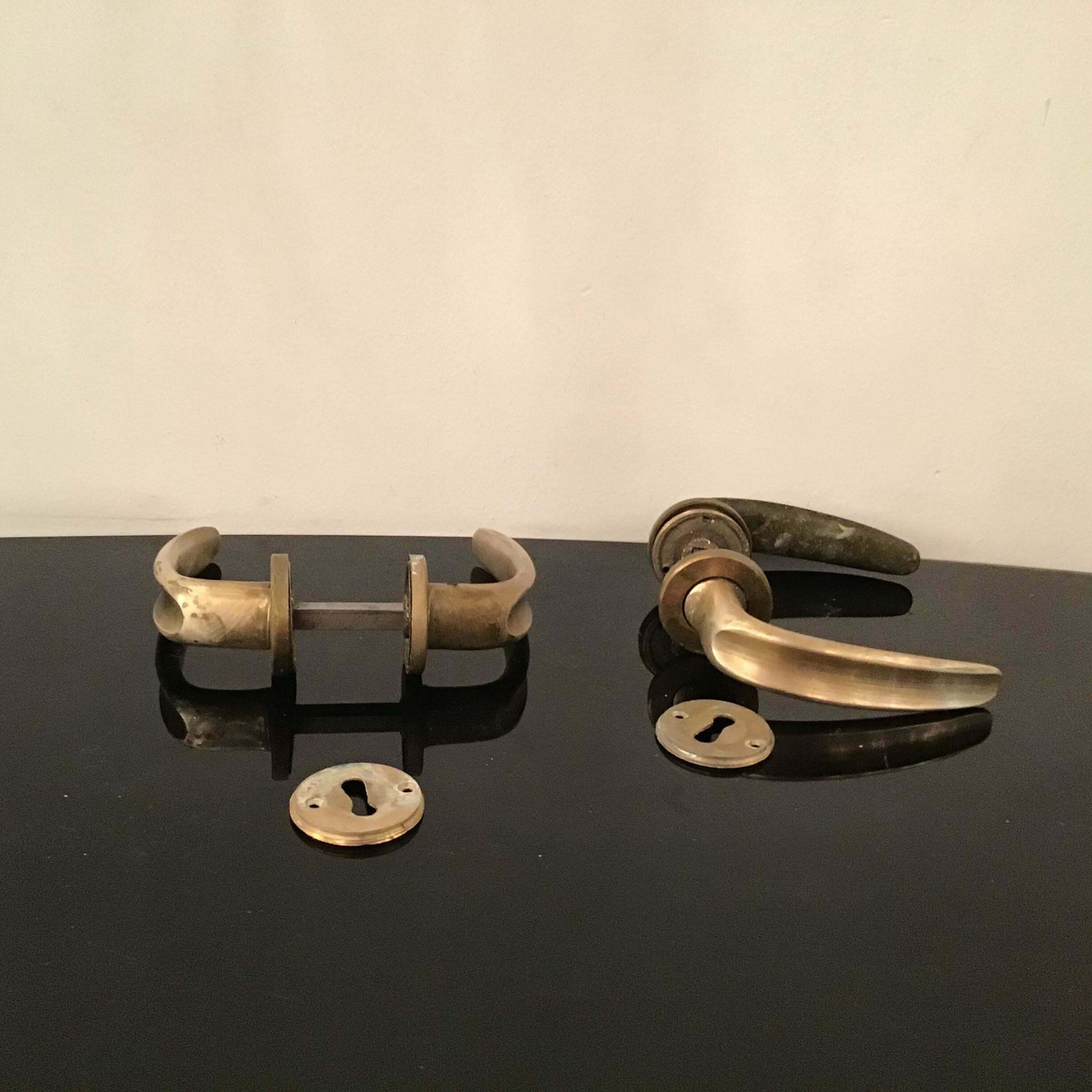 photo for sale Handles N 12 Pair, Osvaldo Borsani Brass Iron 1950 Italy
