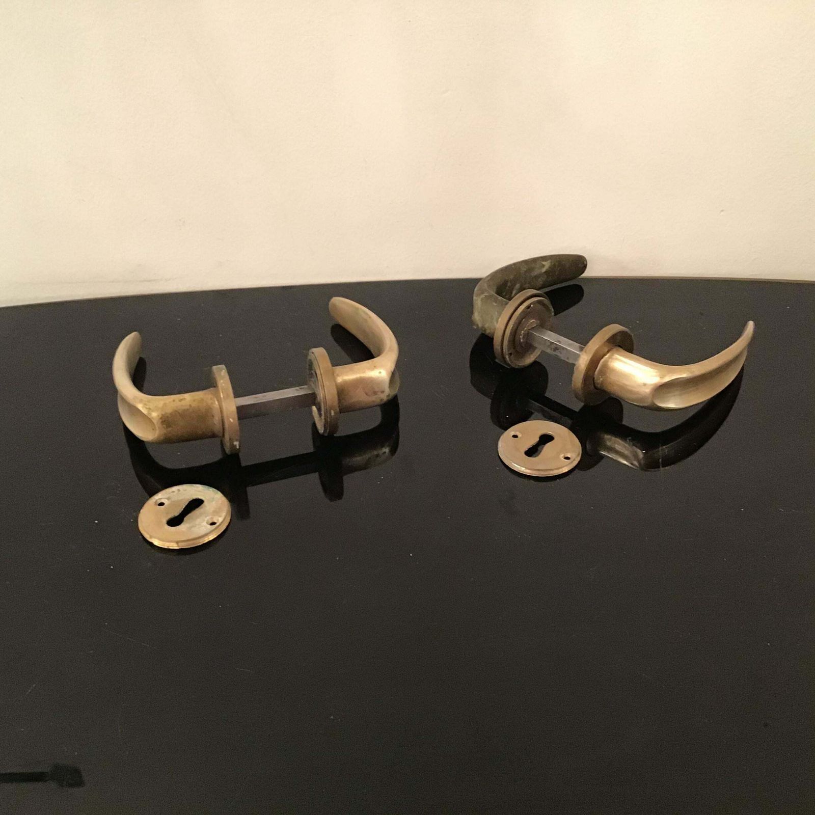 photo vintage Handles N 12 Pair, Osvaldo Borsani Brass Iron 1950 Italy