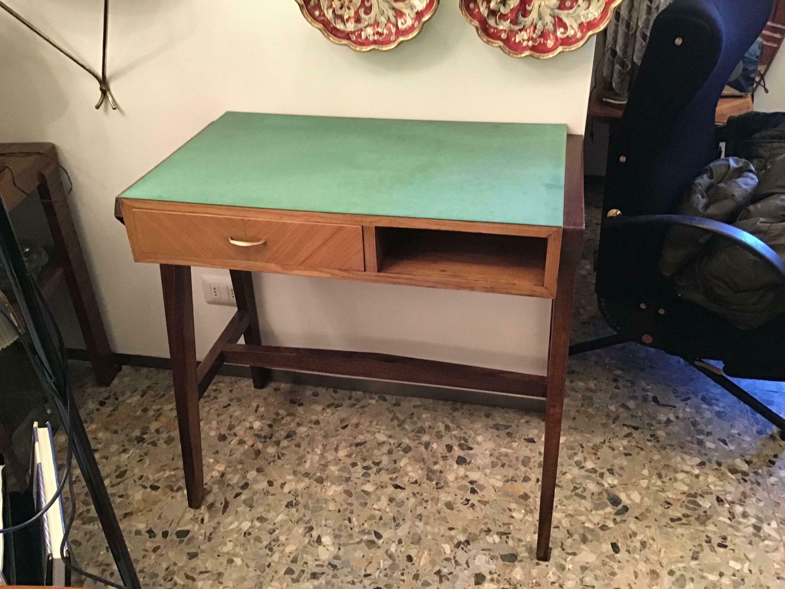 photo for sale Gio Ponti “Stile” Desk Wood Brass, 1950, Italy
