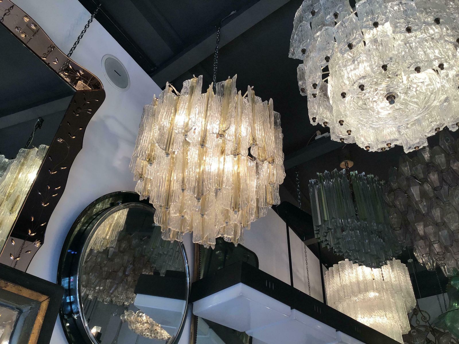 Venini “Toni Zuccheri” Chandelier Murano Glass Iron Brass 1950 Italy photo for sale