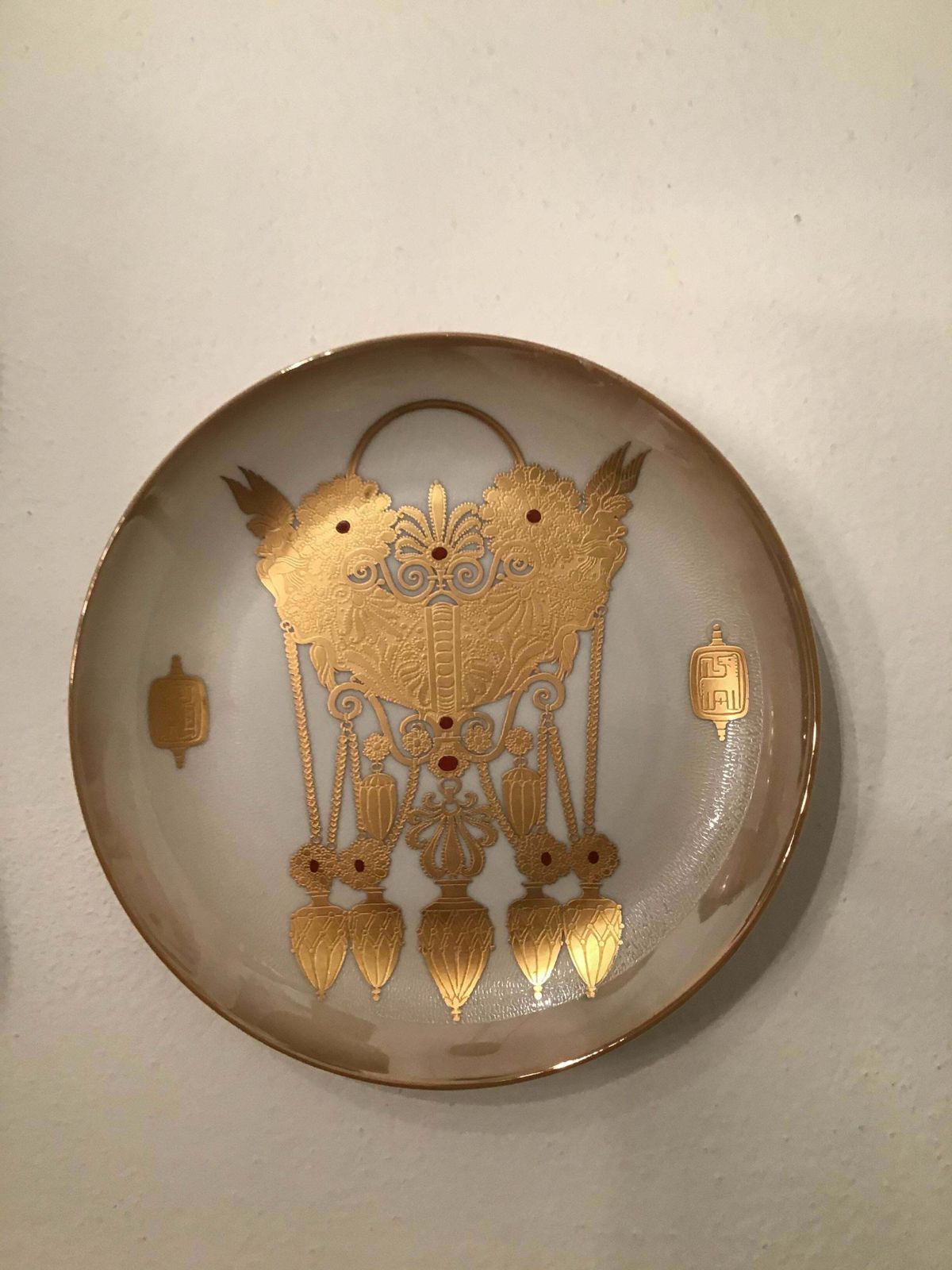 Morbelli Porcelain Wall Plate Gioielli Italici 1987 Italy photo for sale