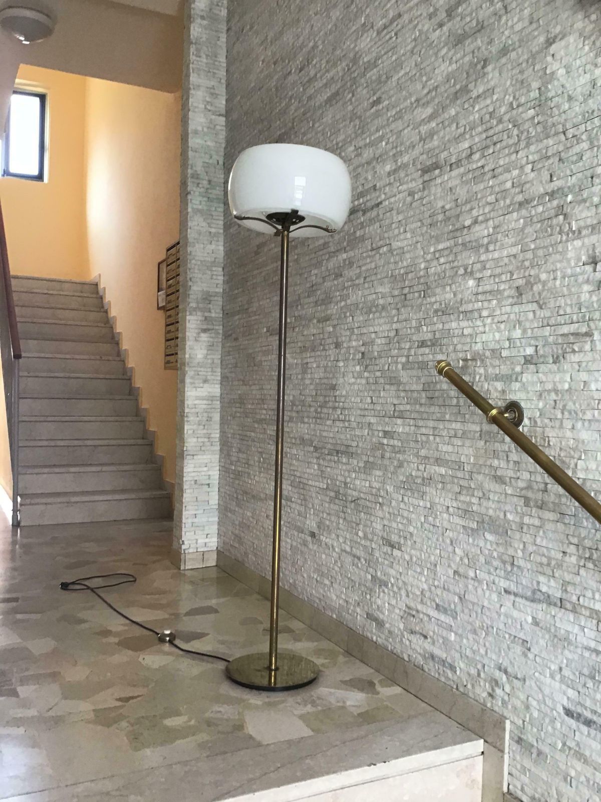 2531.0 Vico Magistretti #Floor Lamp Brass Glass, 1960, Italy photo