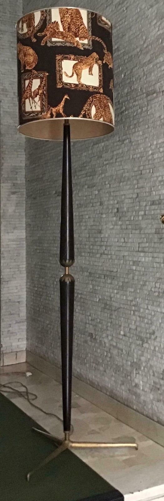 Floor Lamp Ico Parisi #Stile# Wood Brass Fabric Lampshade, 1950, Italy photo vinterior