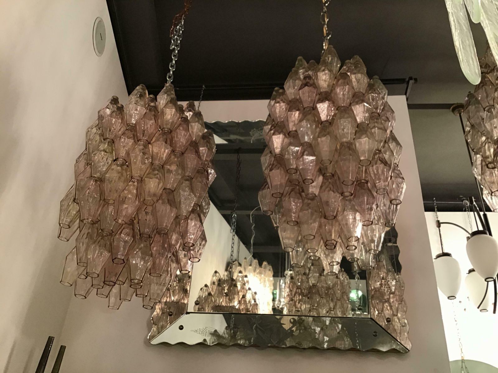 photo vinterior Venini Carlo Scarpa Poliedri Couple Chandelier Murano Glass Brass, 1950, Italy