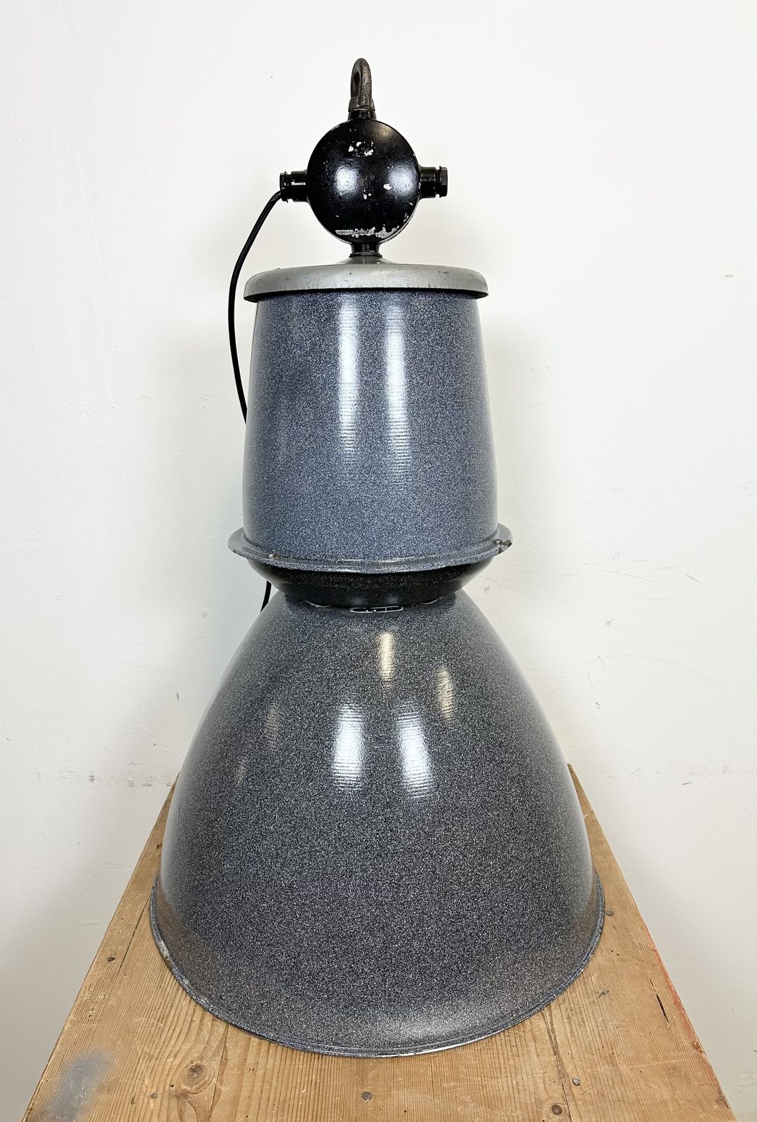 photo furniture Large Grey Enamel Industrial Factory Lamp From Elektrosvit, 1960s, 49x