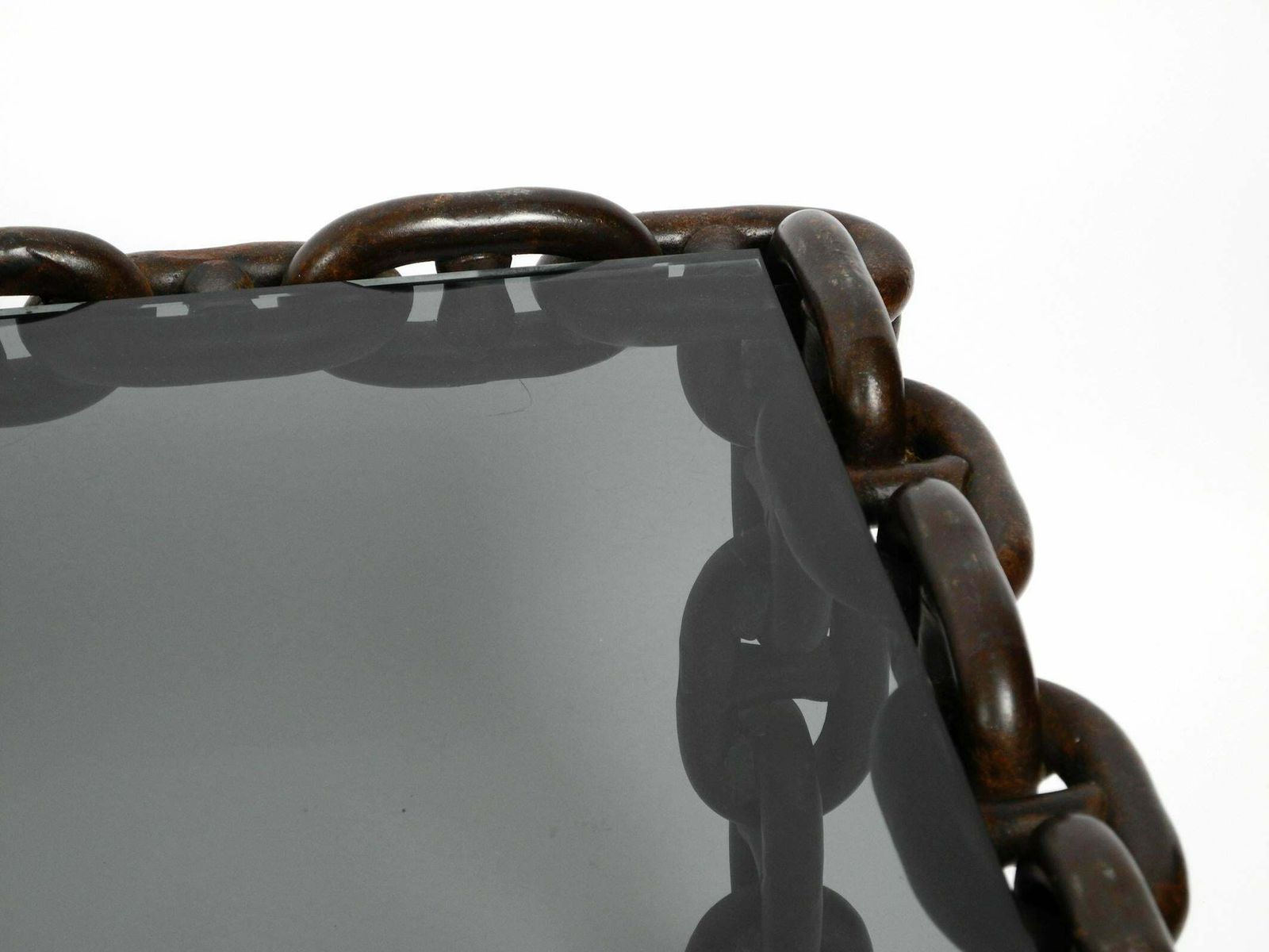 photo vintage 1970s Xl Coffee Table Made Of Nautical Iron Chain And A Thick Smoked Glass Plate