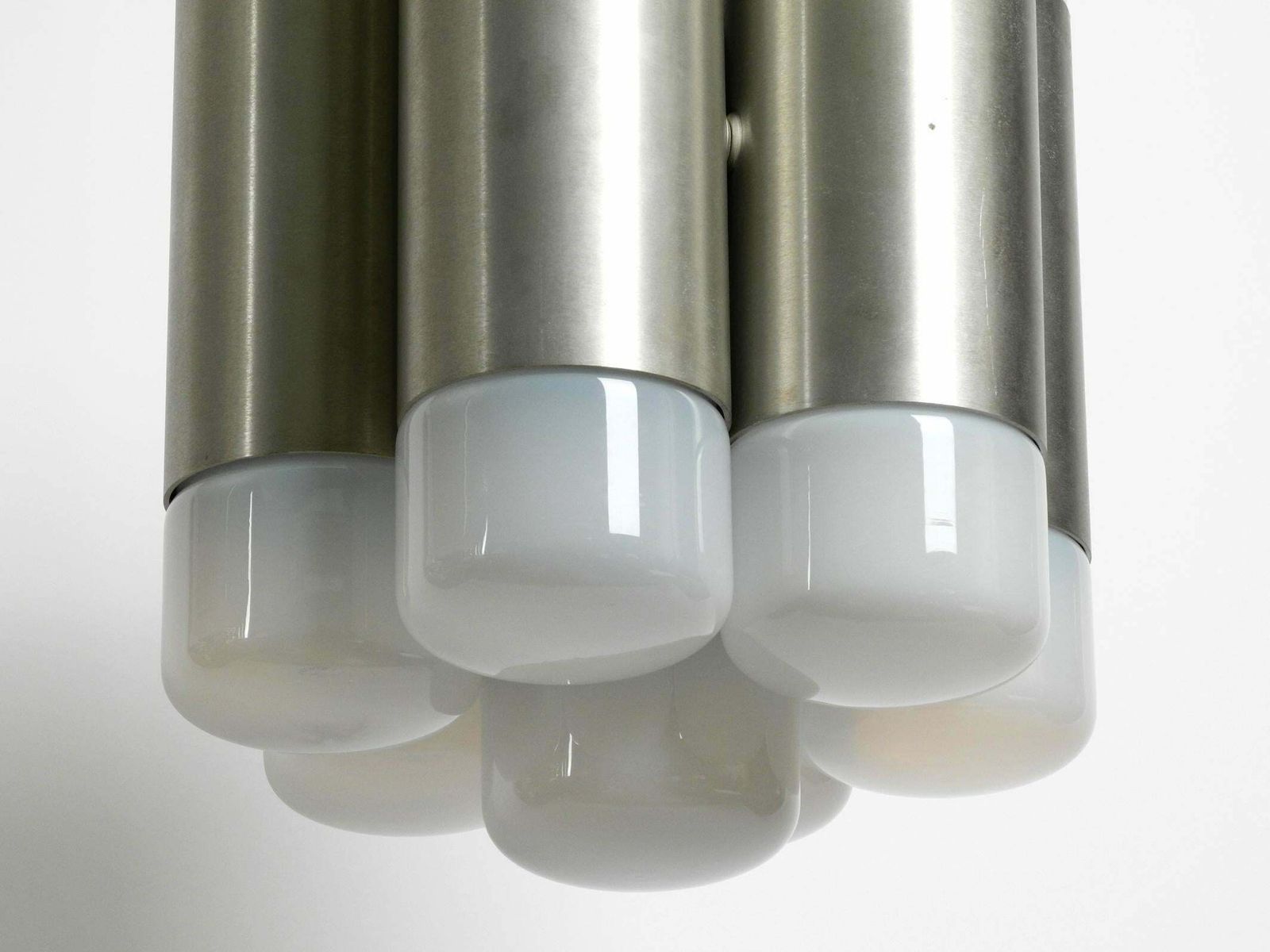 Large Italian 1960s Space Age Ceiling Lamp With 13 Glasses By Goffredo Reggiani photo vinterior