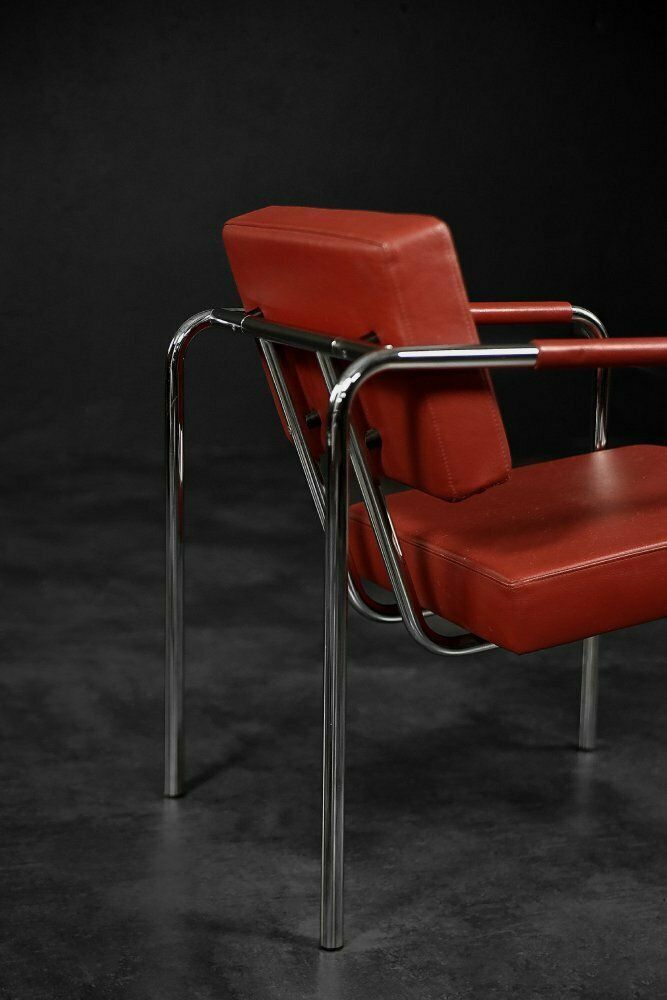 Scandinavische Bauhaus Fauteuils Model Ej 8 In Chroom En Rood Leer Door Torben Skov Voor Erik Jørgensen Møbelfabrik, 1990, Set Van 2 photo 3000.0