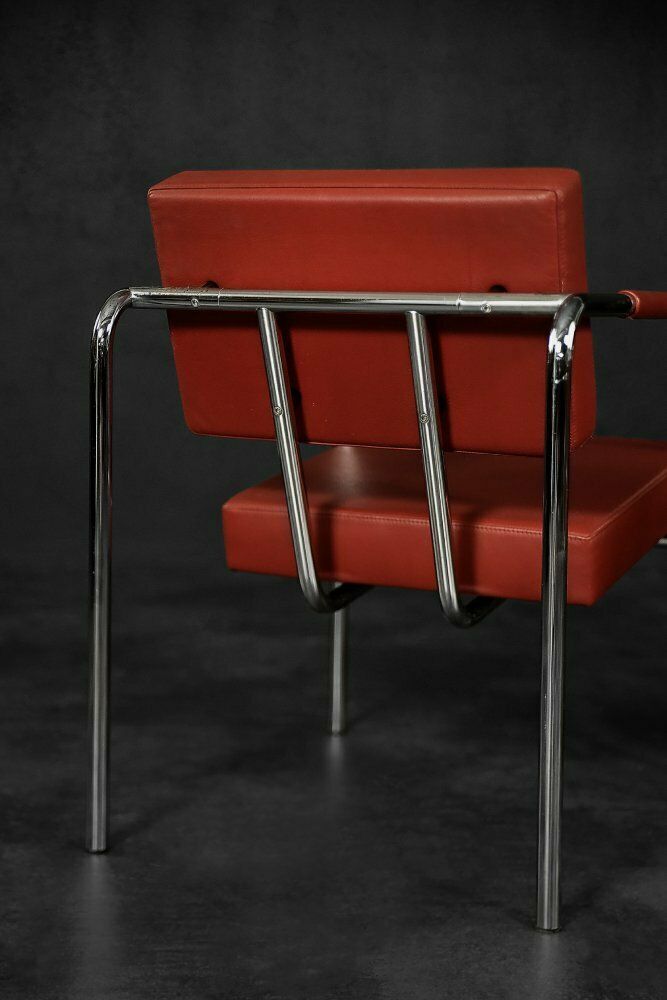 photo vintage Scandinavische Bauhaus Fauteuils Model Ej 8 In Chroom En Rood Leer Door Torben Skov Voor Erik Jørgensen Møbelfabrik, 1990, Set Van 2
