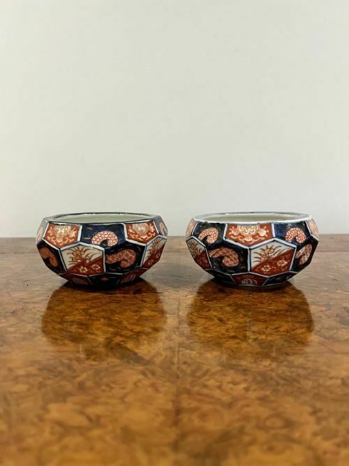 Unusual Pair Of Antique Japanese Quality Imari Bowls photo vinterior