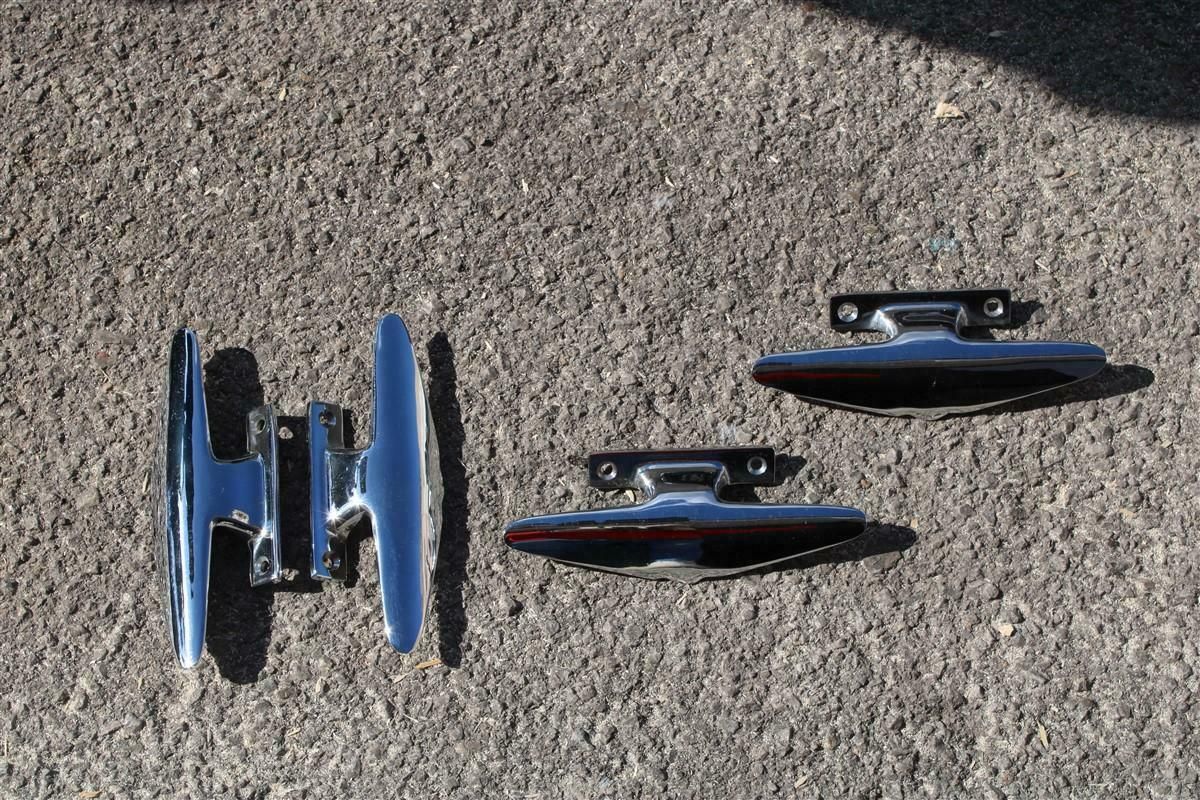 Pair Of Italian 1950s Handles In Chromed Brass Aeroplane Tail Silver photo Home Fixtures