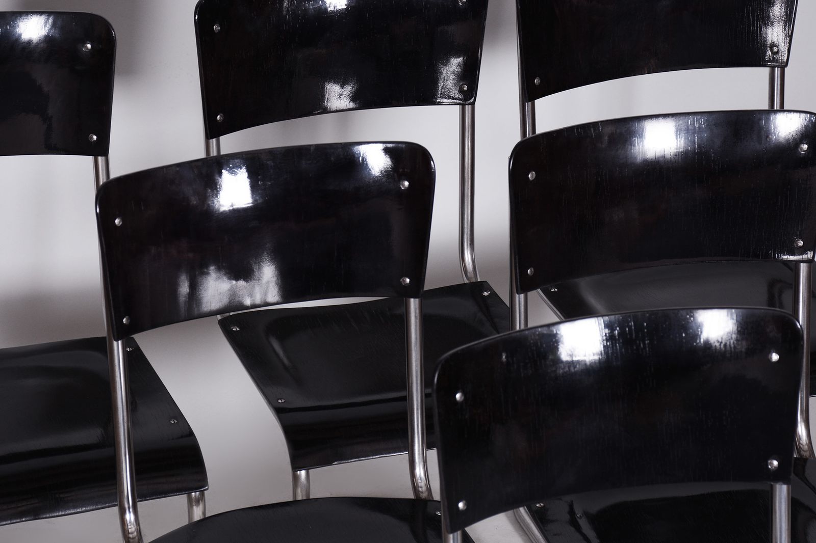 Set Of 6 Black Bauhaus Chairs, Restored, High Gloss, Vichr A Spol, Czechia, 1930s photo vinterior