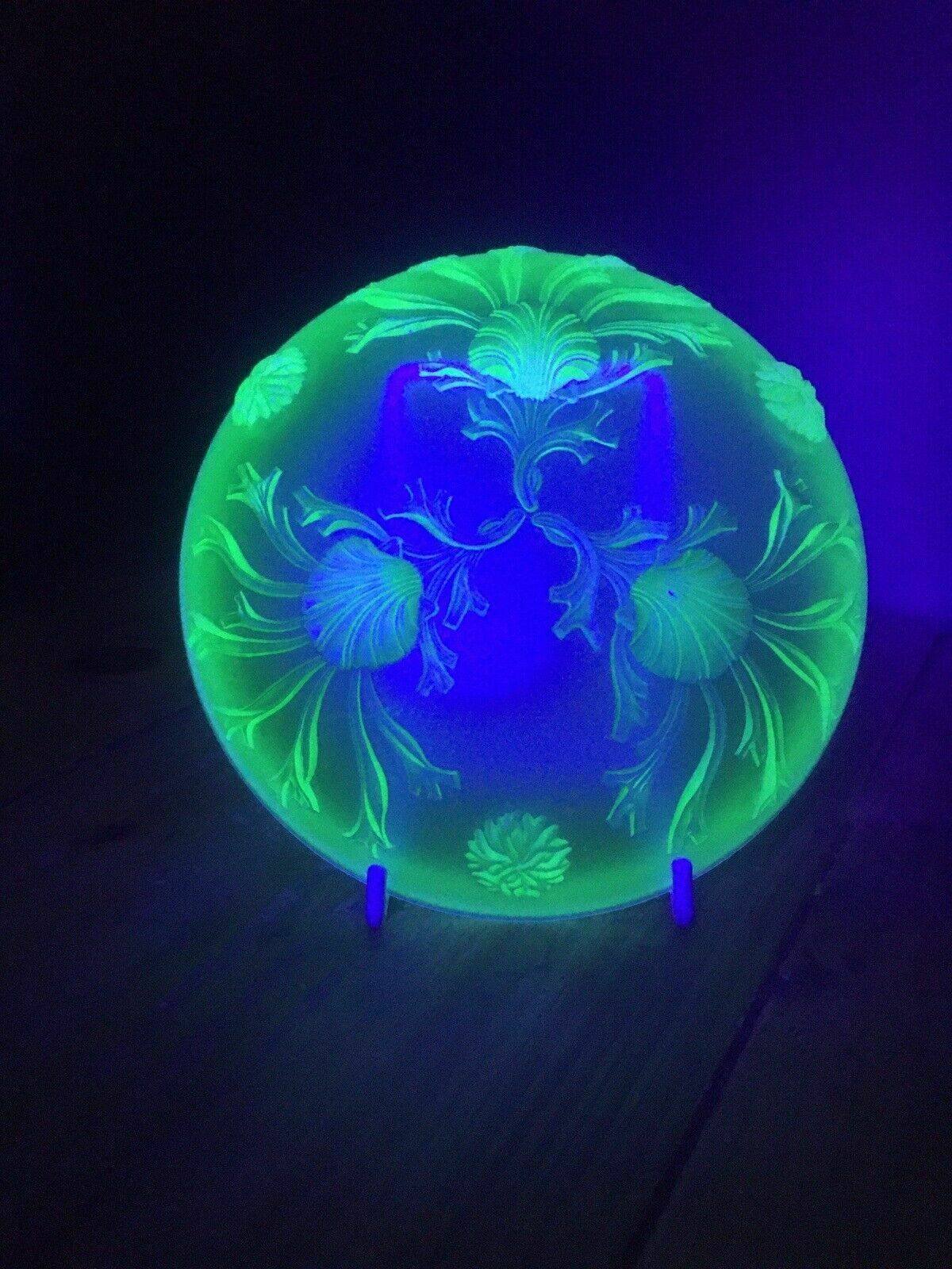 Art Deco Uranium Glass Dessert Bowl Set Seaweed Seashell Verlys Walther & Sohne photo for sale