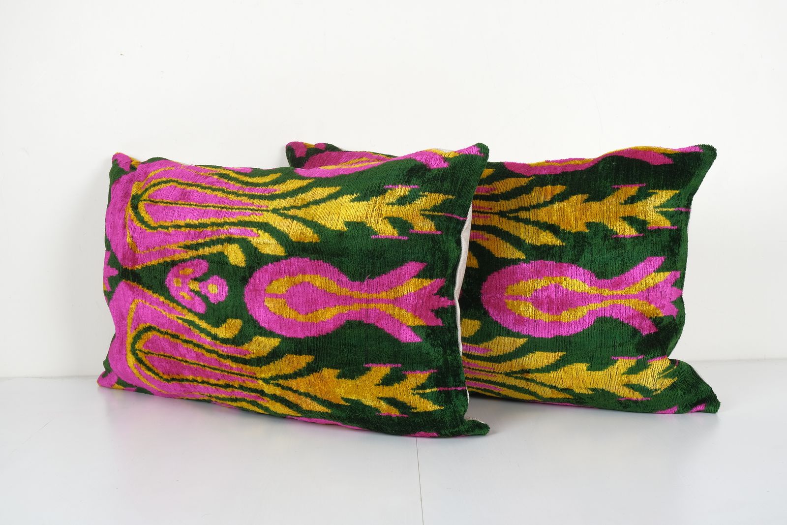 Set Of Two Pink Silk Ikat Pillow With Tulip Pattern, Handloom Ikat Floral Cushion Cover 16'' X 24'' photo for sale