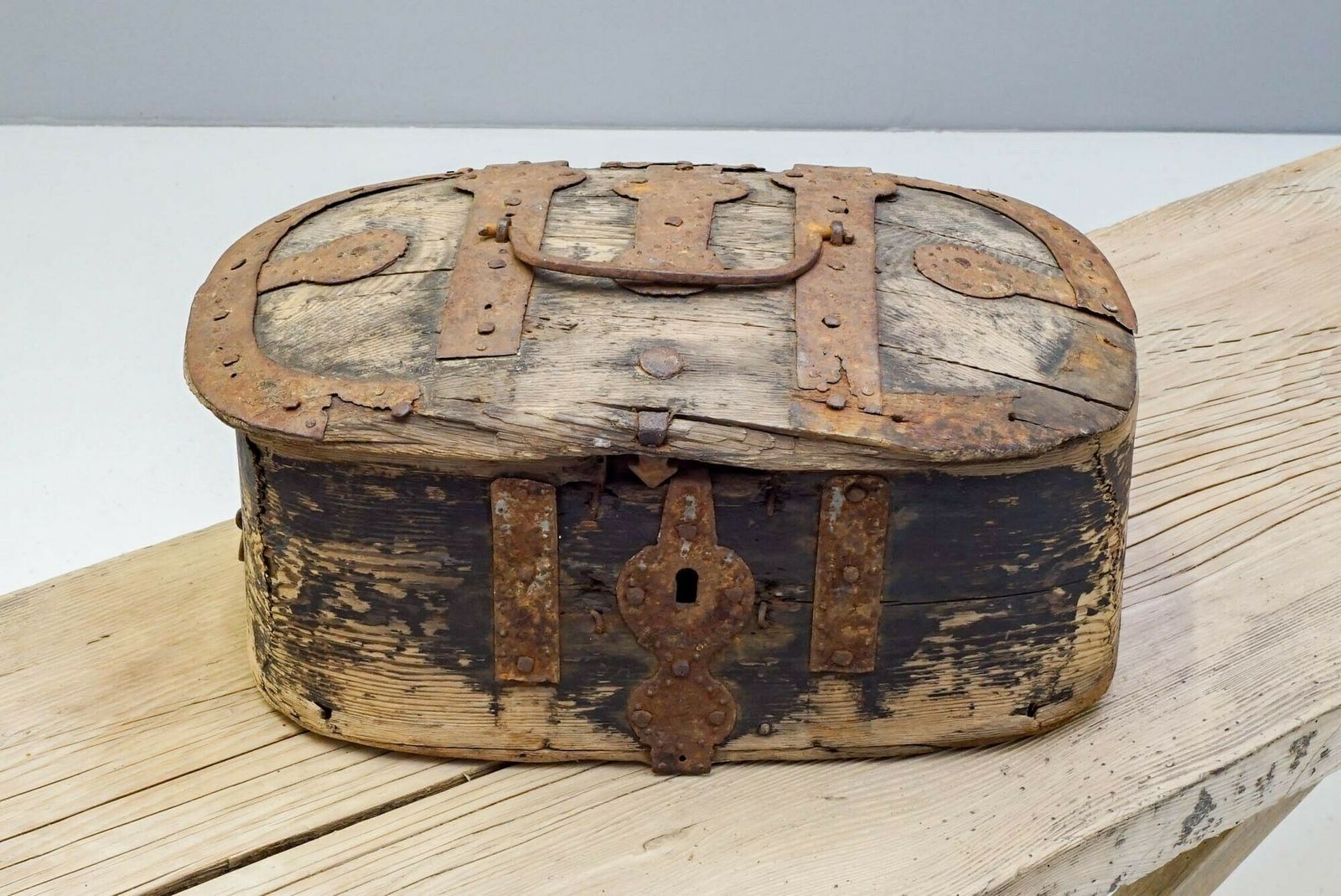 Metal Bound Box, 1900s, Iron, Antique photo Home Decor