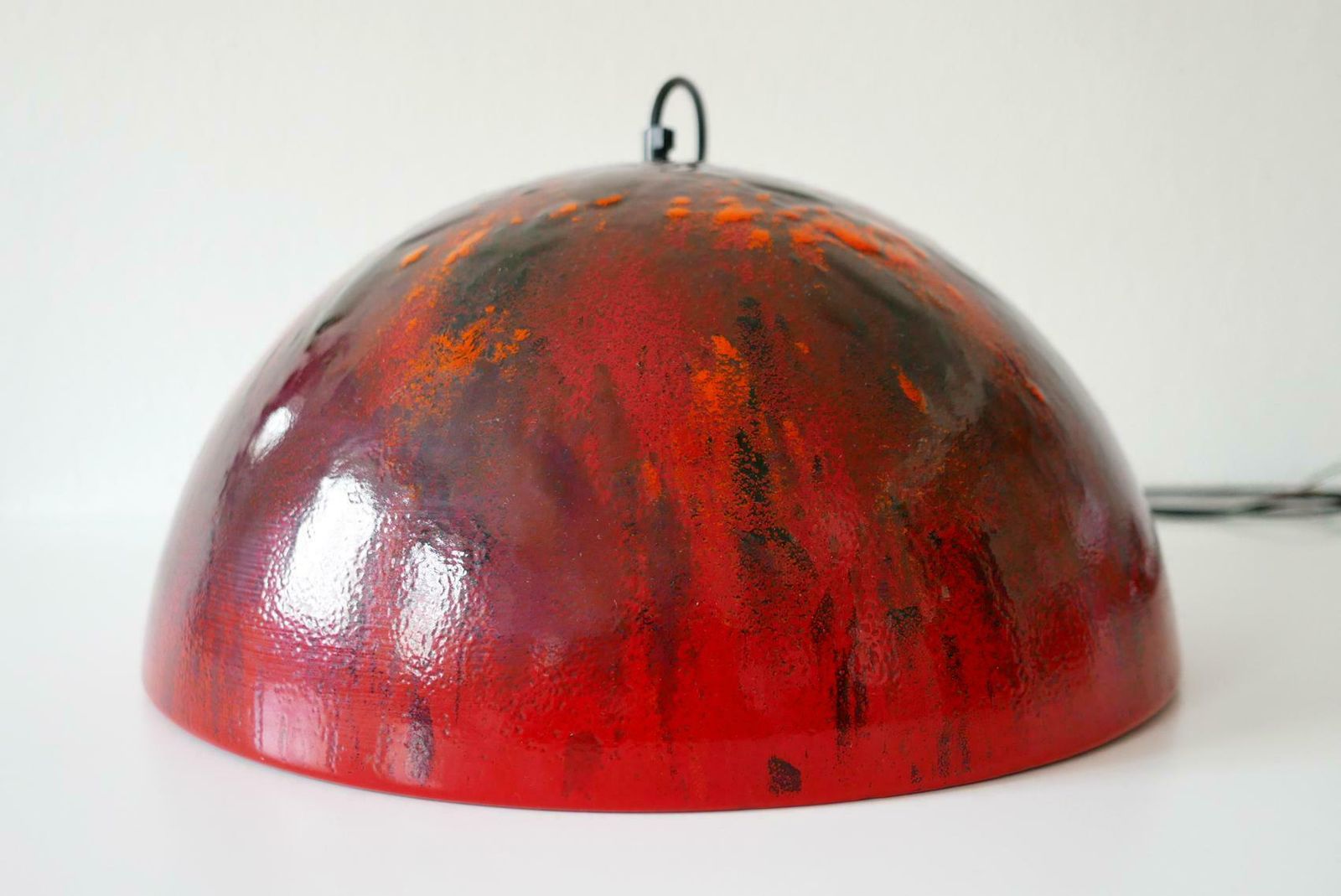 photo vinterior Large And Elegant Mid Century Modern Enamelled Pendant Lamp Dome, 1960s, Denmark