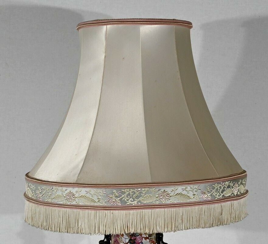 Nanjing Porcelain Lamp, China   Late 19th Century photo vinterior