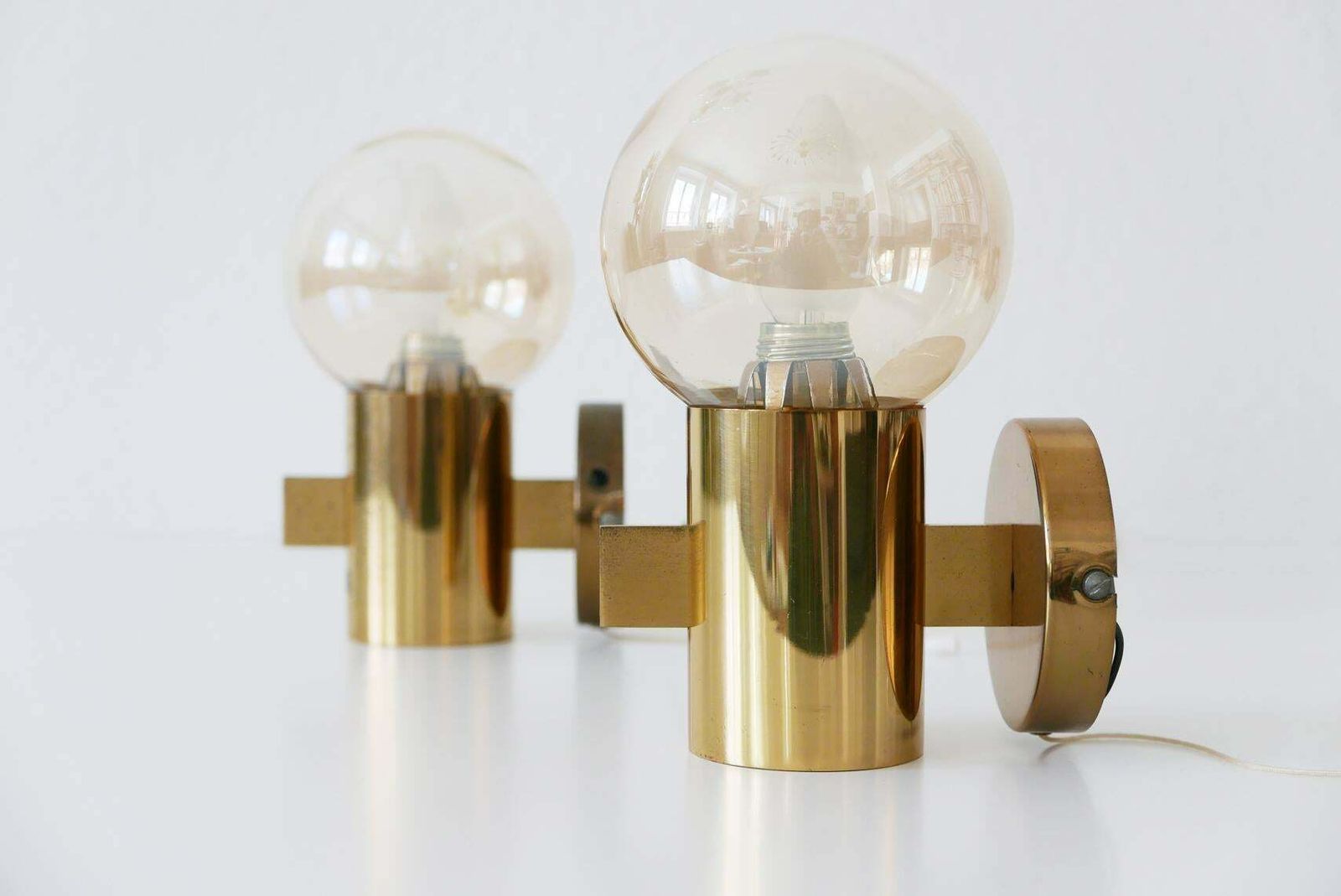 Set Of Midcentury Sputnik Chandelier & Wall Lamps By Hans Agne Jakobsson, 1960s photo Lighting