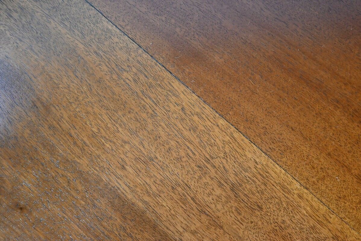 Small Tripod Pedestal Table In Mahogany, Restoration Period   1st Part Of The 19th Century photo buy
