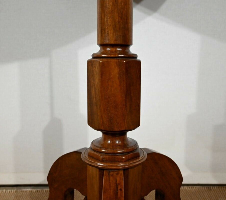Furniture Small Tripod Pedestal Table In Mahogany, Restoration Period   1st Part Of The 19th Century photo