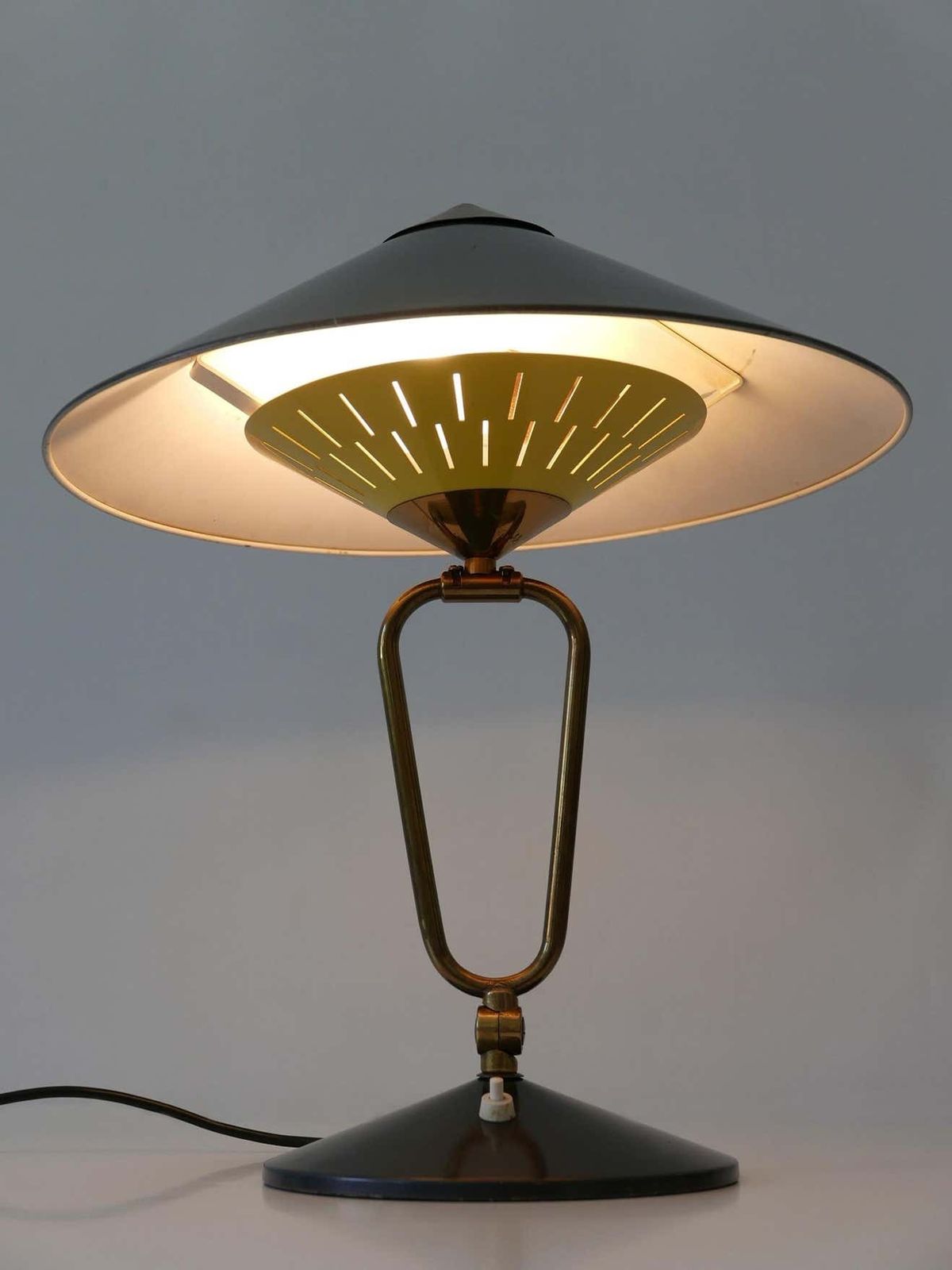Articulated Large Mid Century Modern Table Lamp Or Wall Sconce ''Witch Hut'' 1950s photo buy