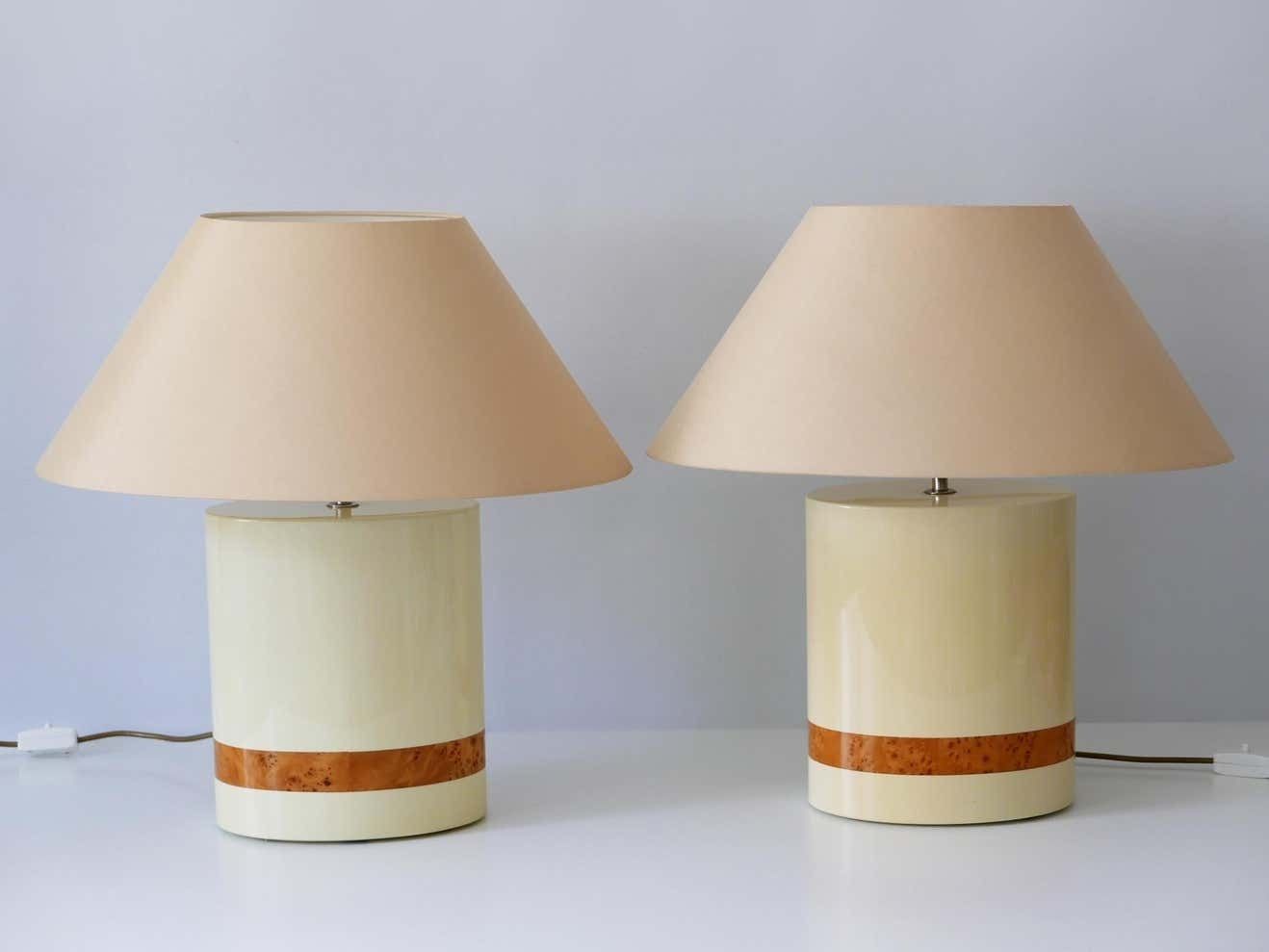 Set Of Two Elegant Mid Century Modern Table Lamps By Tommaso Barbi, Italy, 1970s photo 3494.0