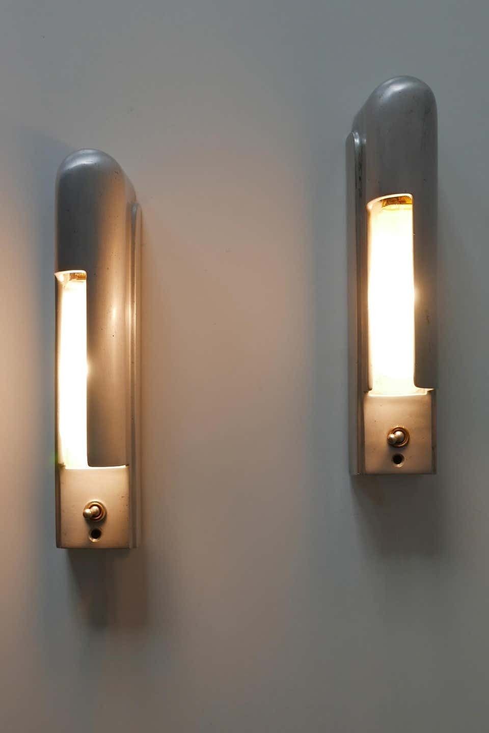 Rare Set Of Two Streamline Cruise Ship Cabin Sconces By The Simes Co Ny, 1930s photo Lighting