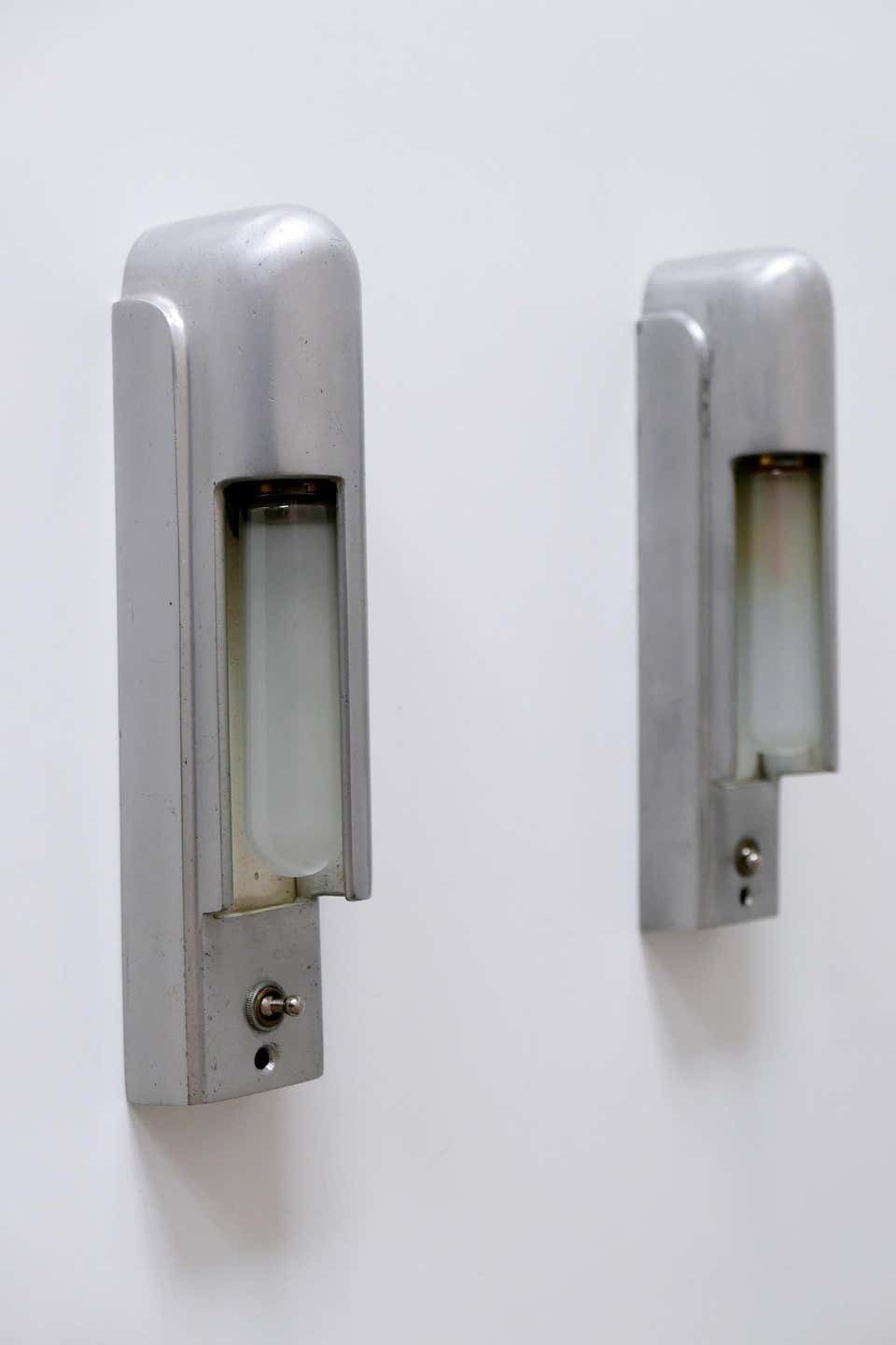 photo furniture Rare Set Of Two Streamline Cruise Ship Cabin Sconces By The Simes Co Ny, 1930s