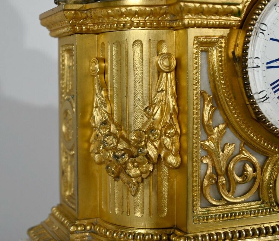 3280.55 Bronze And Marble Pendulum, Louis XVI Style, Napoleon III Period – Mid 19th Century photo