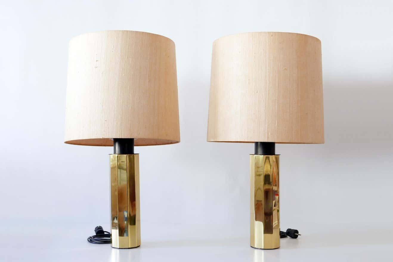 Set Of Two Huge, 5 Flamed Midcentury Decagonal Brass Table Lamps, 1960s, Germany photo Lighting