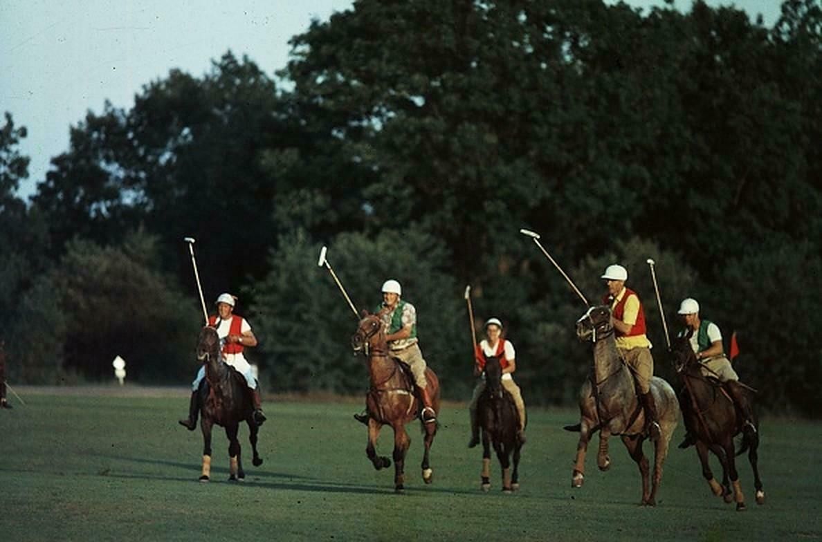 Spot The Ball, Slim Aarons