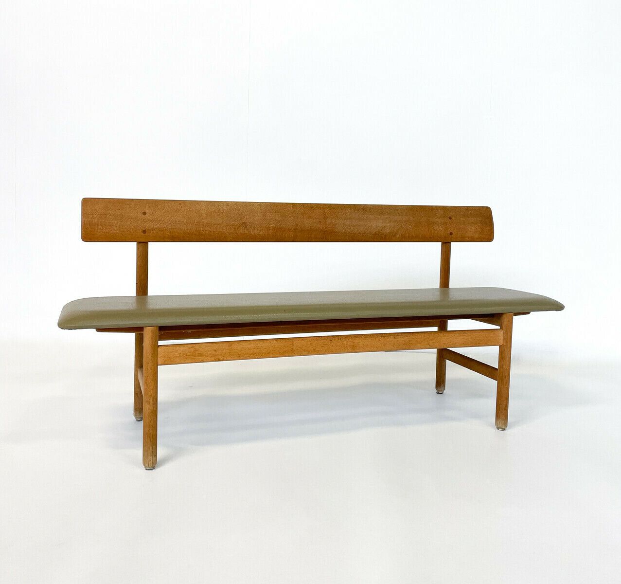 Mid Century Modern Bench By Børge Mogensen