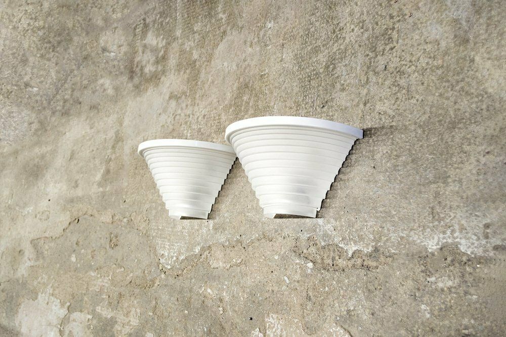 Italian Egisto 28 Wall Light By Angelo Mangiarotti For Artemide, 1980s, Set Of 2 photo furniture