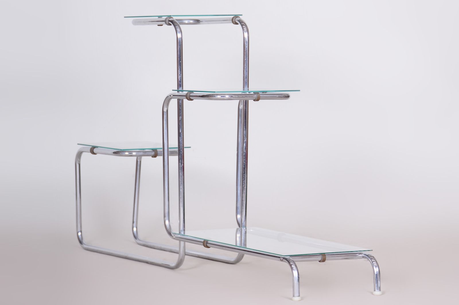Unusual Bauhaus Style Chrome étagère, Flower Stand, Perfect Original Condition, Glass, Czechia, 1930s photo vinterior