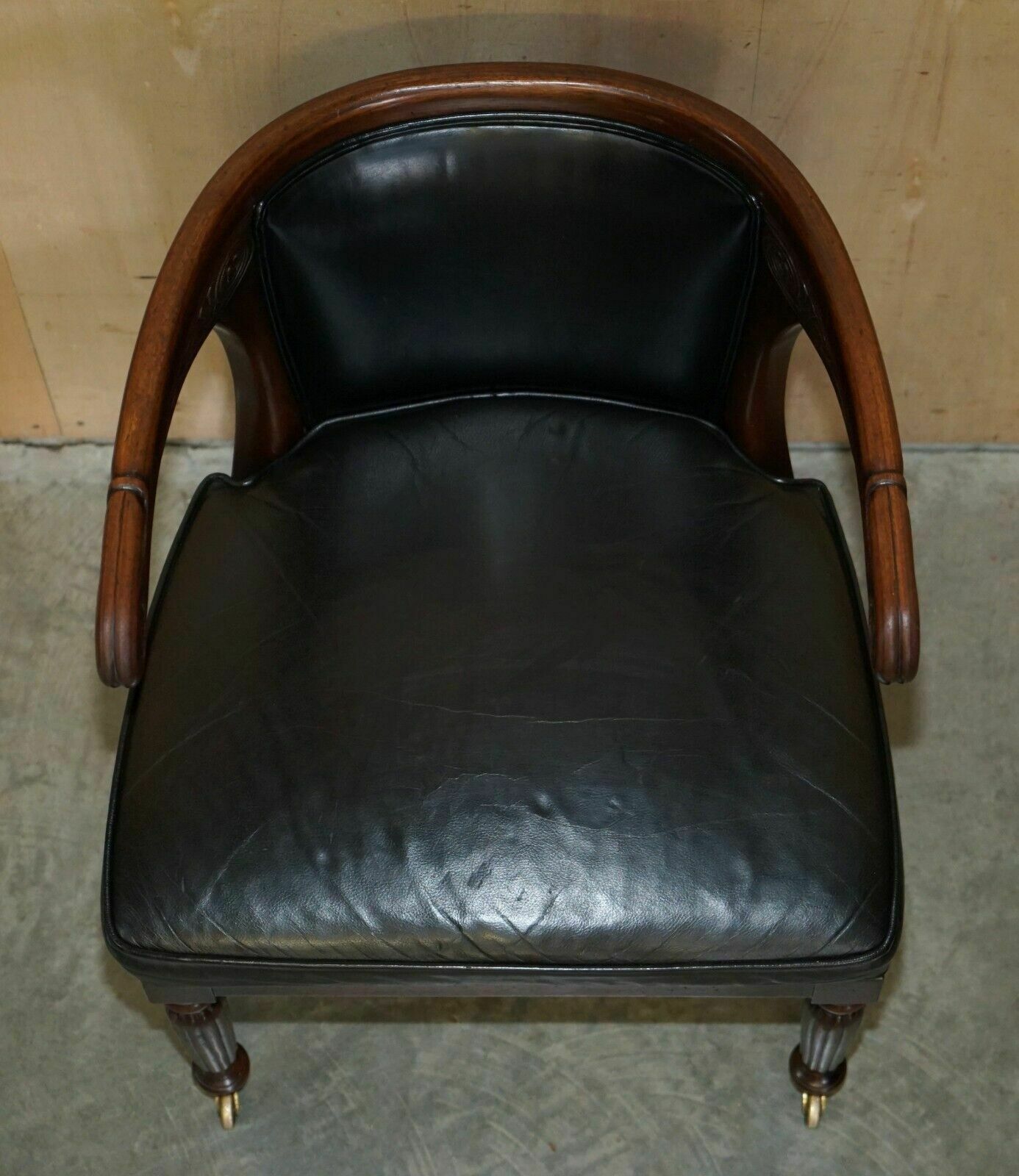 photo furniture Antique Original Regency 1815 Black Leather Mahogany Horseshoe Office Desk Chair