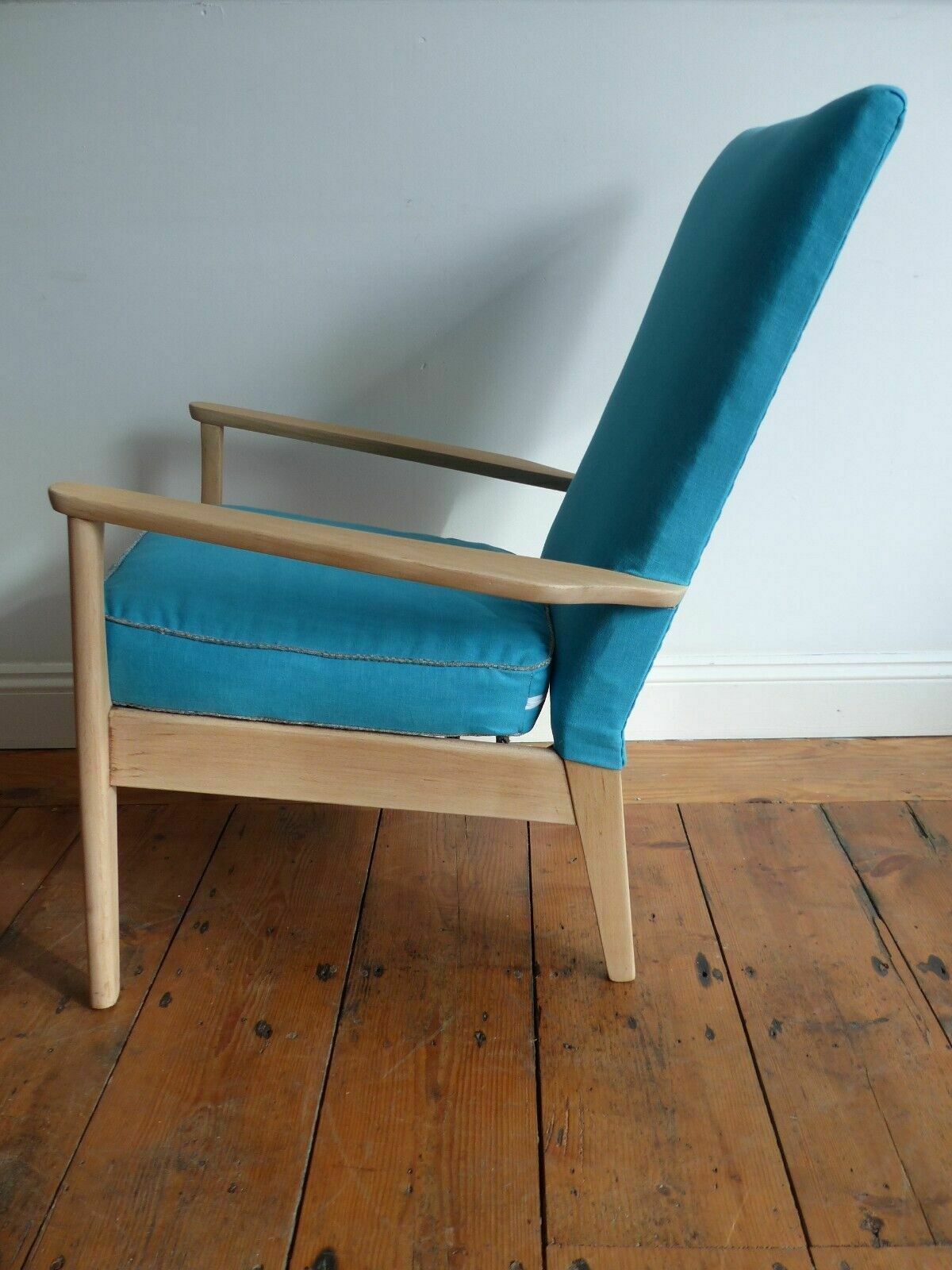 Mid Century Vintage Parker Knoll Beech Armchair Refurbished Top photo 325.0